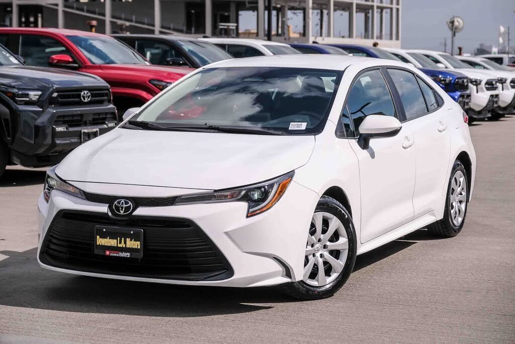 2024 Toyota Corolla LE FWD