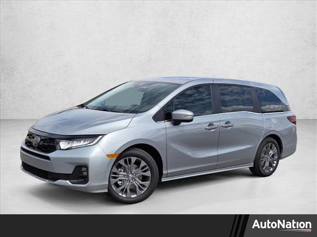 2026 Honda Odyssey Touring FWD