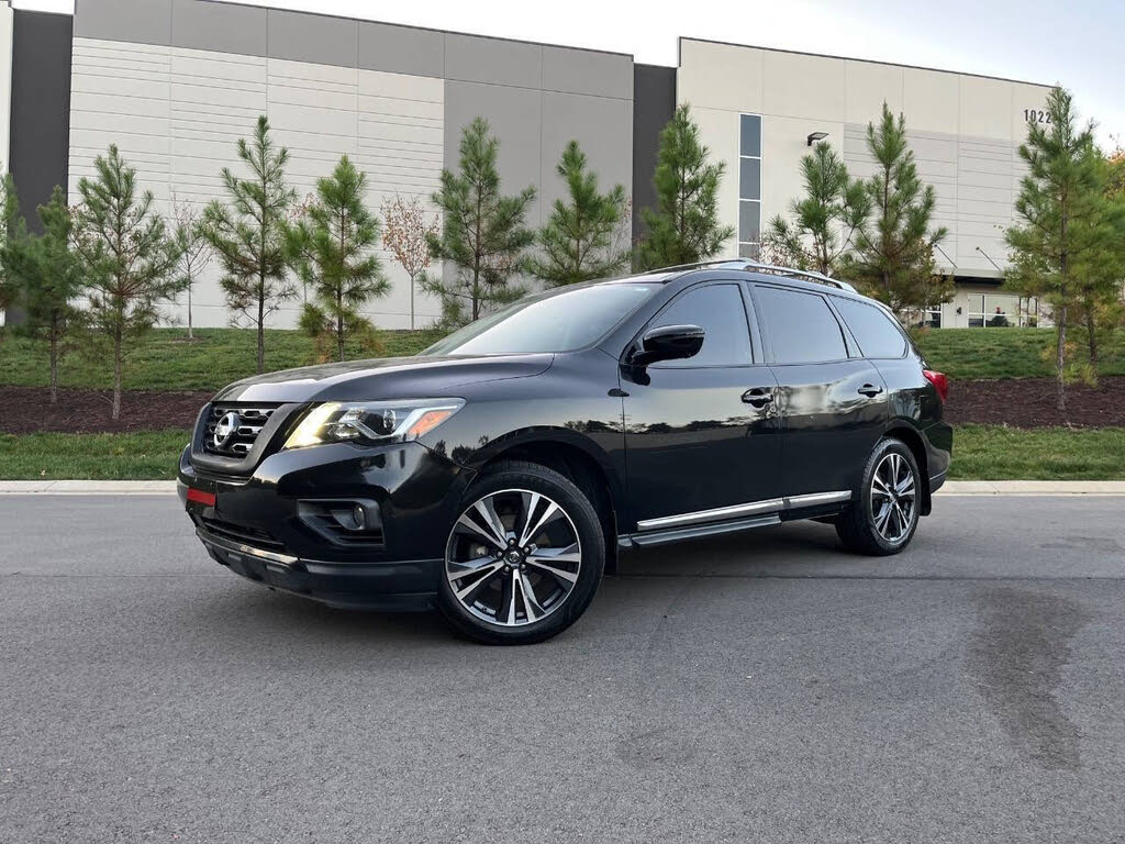2017 Nissan Pathfinder Platinum 4WD