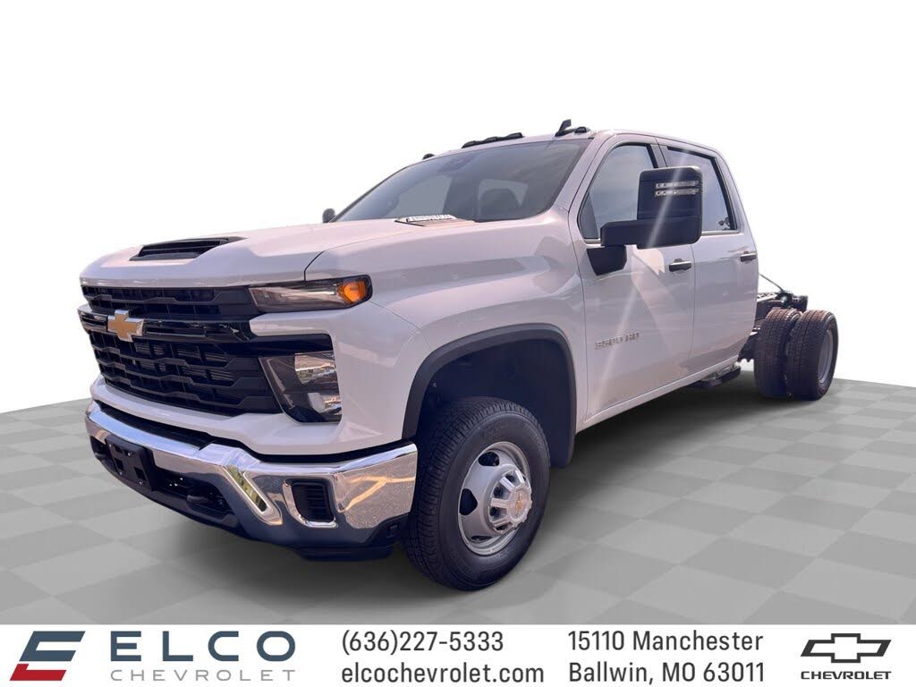 2025 Chevrolet Silverado 3500HD Chassis Work Truck Crew Cab 4WD