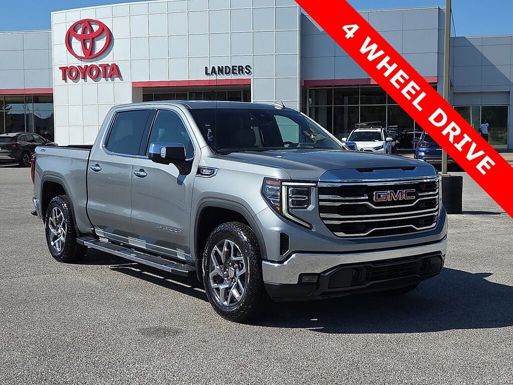 2023 GMC Sierra 1500 SLT Crew Cab 4WD