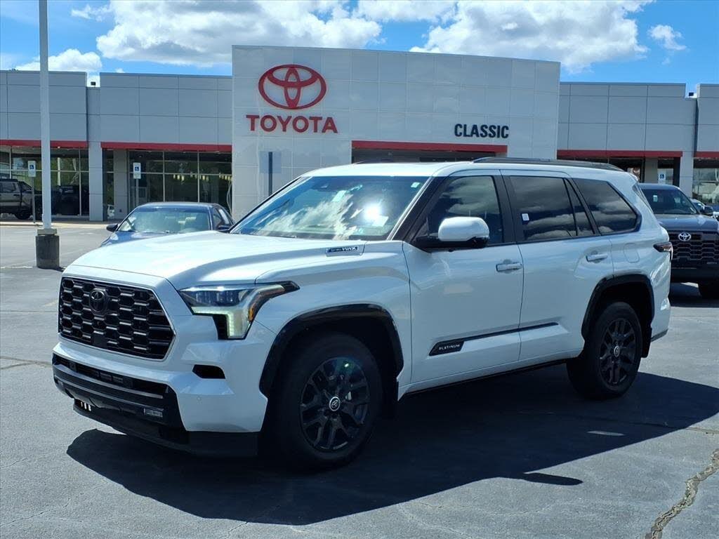 2024 Toyota Sequoia Platinum 4WD