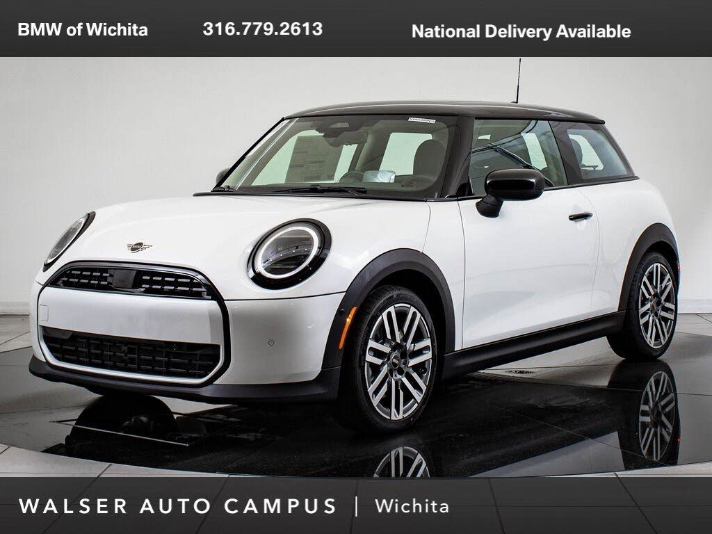 2025 MINI Cooper Signature Trim 2-door Hatchback