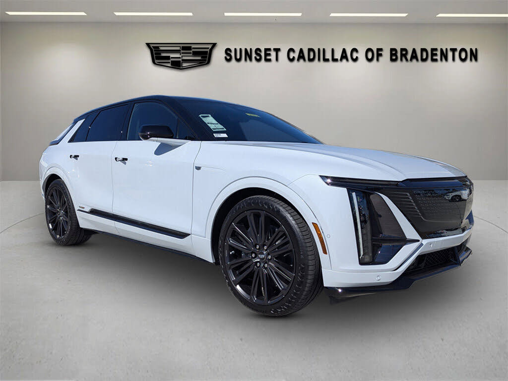 2026 Cadillac LYRIQ-V AWD