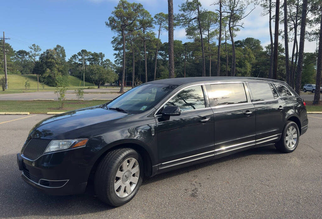 2014 Lincoln MKT Limousine Fleet AWD