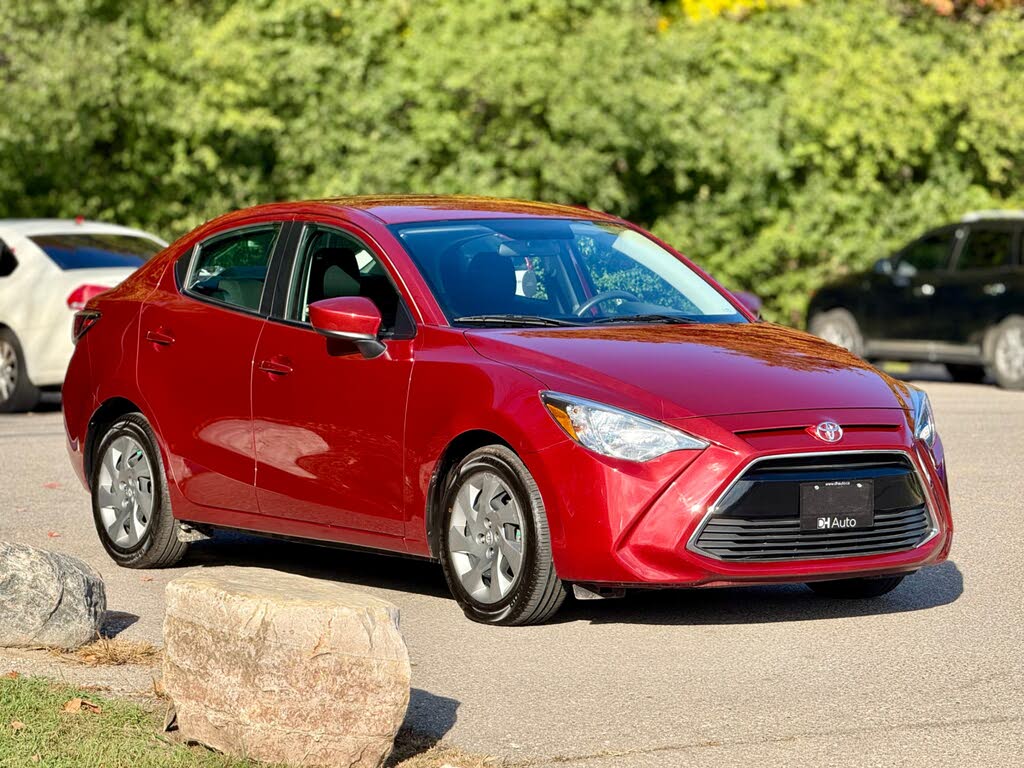 2016 Toyota Yaris LE
