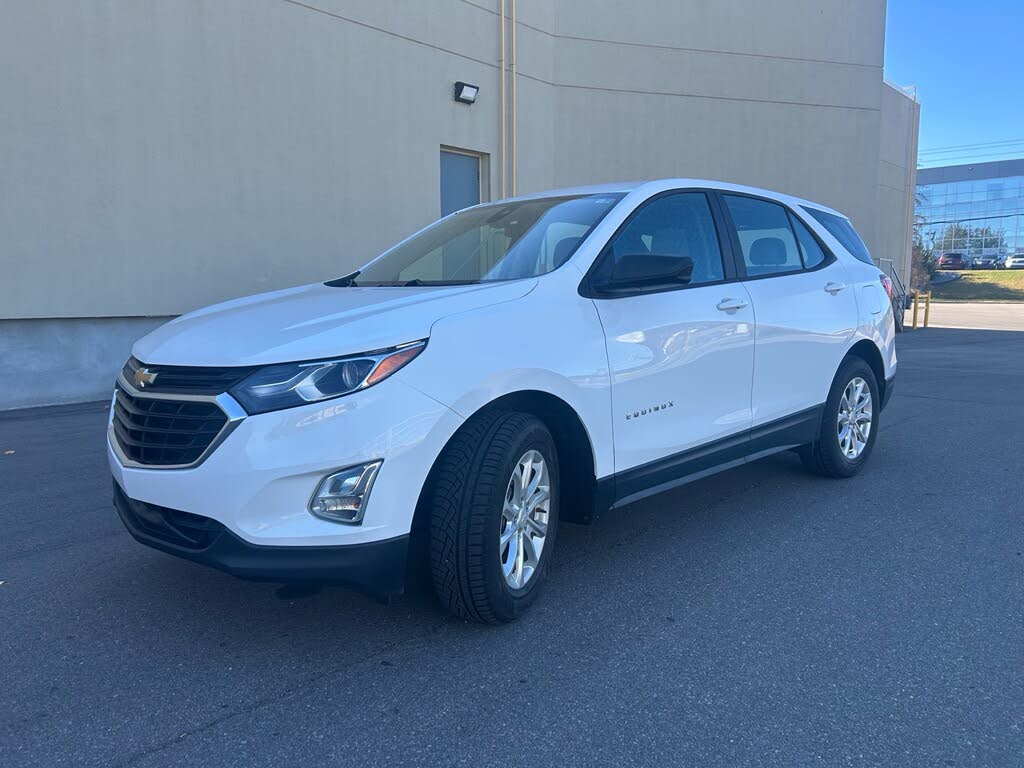 Chevrolet Equinox LS AWD with 1LS 2021