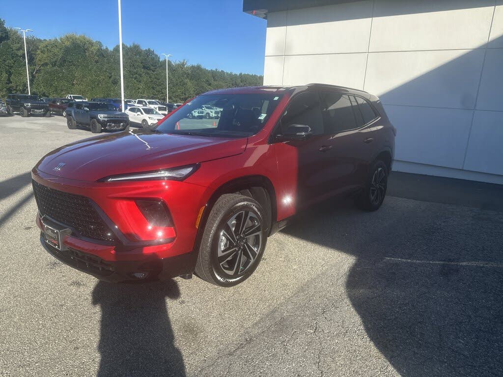 2026 Buick Enclave Sport Touring FWD