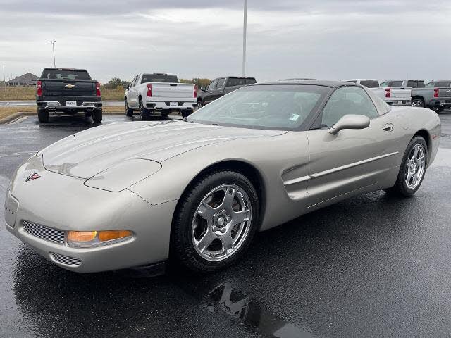 1999 Chevrolet Corvette Hatchback RWD