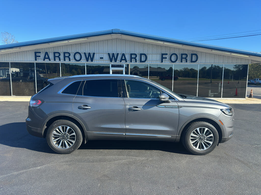 2022 Lincoln Nautilus Standard FWD