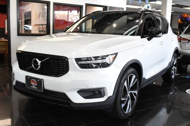 2021 Volvo XC40 T5 R-Design AWD