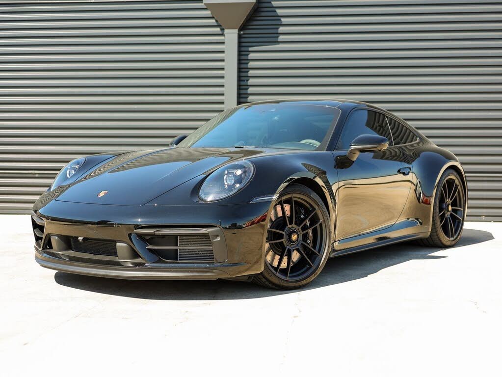 2024 Porsche 911 Carrera GTS Coupe RWD