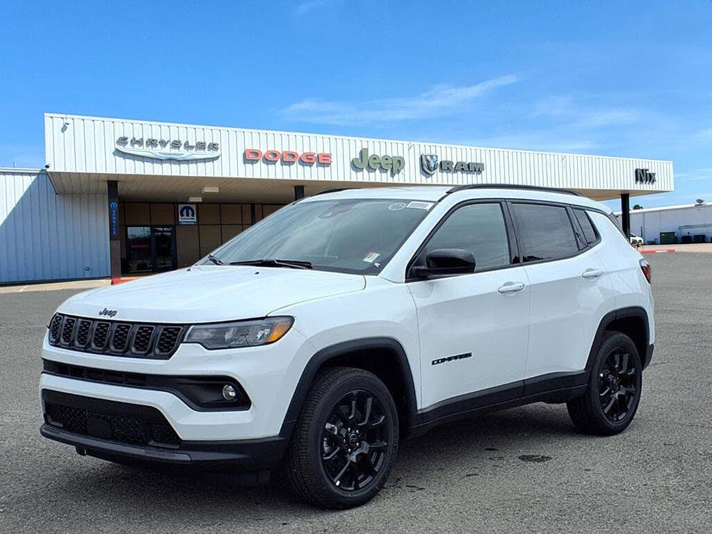 2026 Jeep Compass Latitude Altitude 4WD