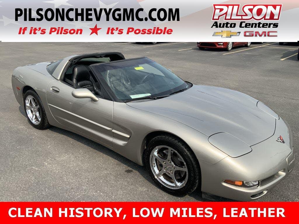 2000 Chevrolet Corvette Coupe RWD