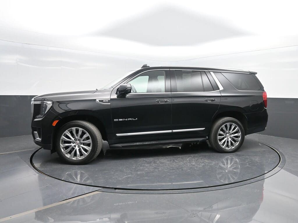 2022 GMC Yukon Denali 4WD
