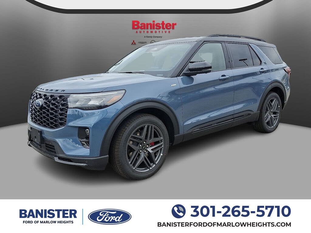 2025 Ford Explorer ST-Line RWD