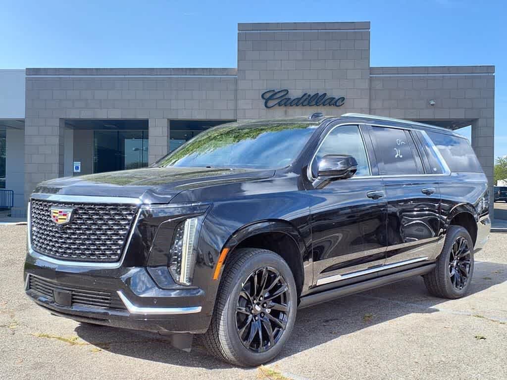 2026 Cadillac Escalade ESV Luxury 4WD