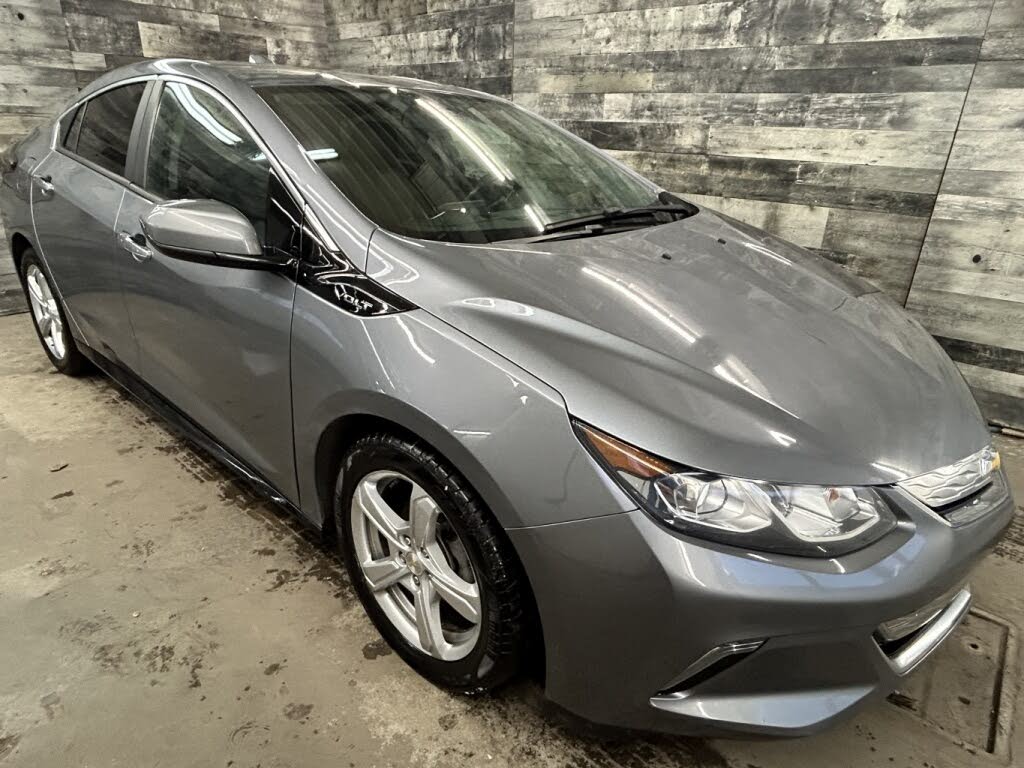 2018 Chevrolet Volt LT FWD