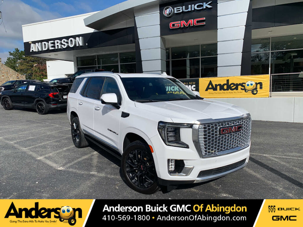 2023 GMC Yukon Denali 4WD