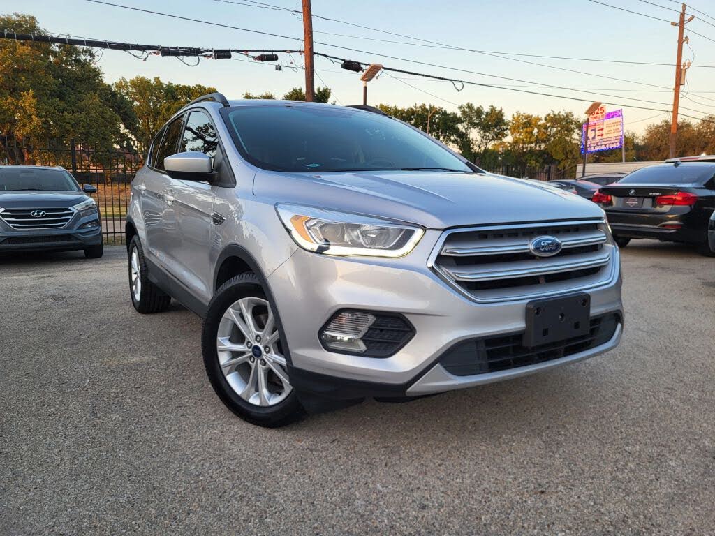 2018 Ford Escape SEL FWD