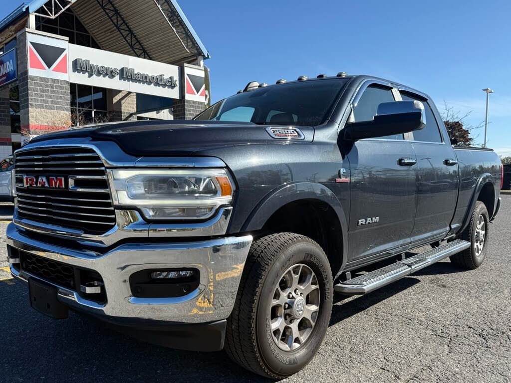 RAM 3500 Laramie Crew Cab 4WD 2022