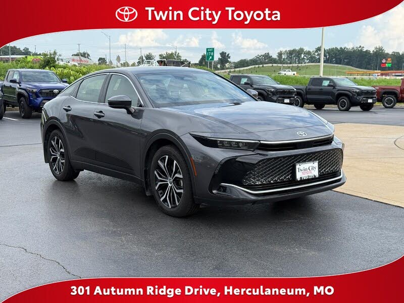 2023 Toyota Crown Limited AWD