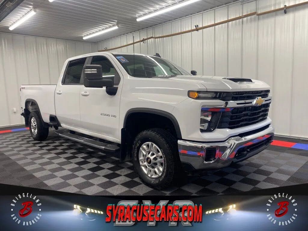 2024 Chevrolet Silverado 2500HD LT Crew Cab 4WD