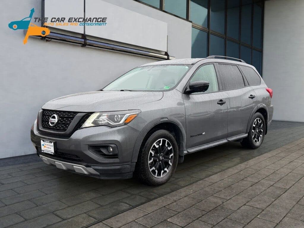 2020 Nissan Pathfinder SL FWD