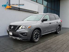 Nissan Pathfinder SL FWD