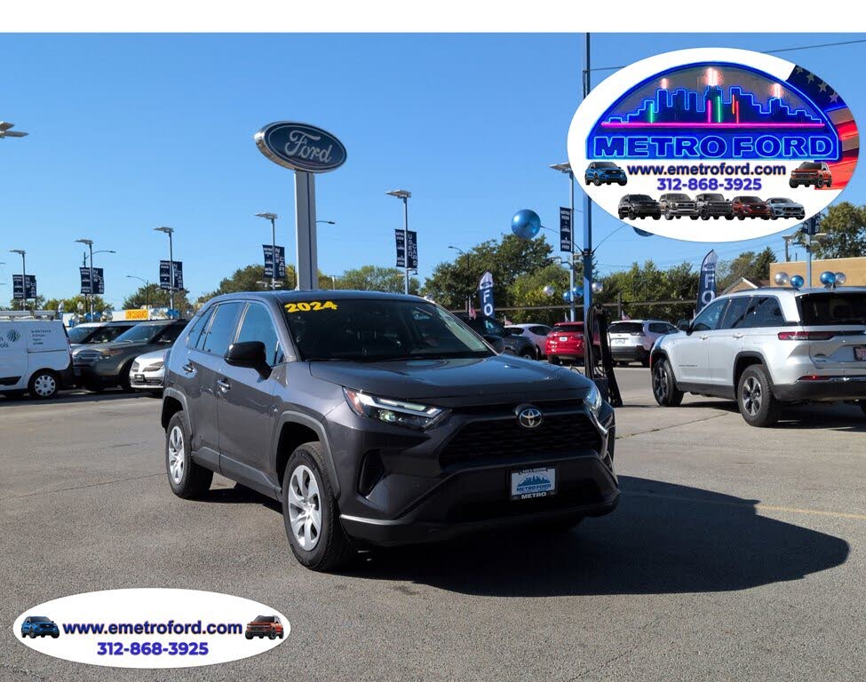 2024 Toyota RAV4 LE FWD