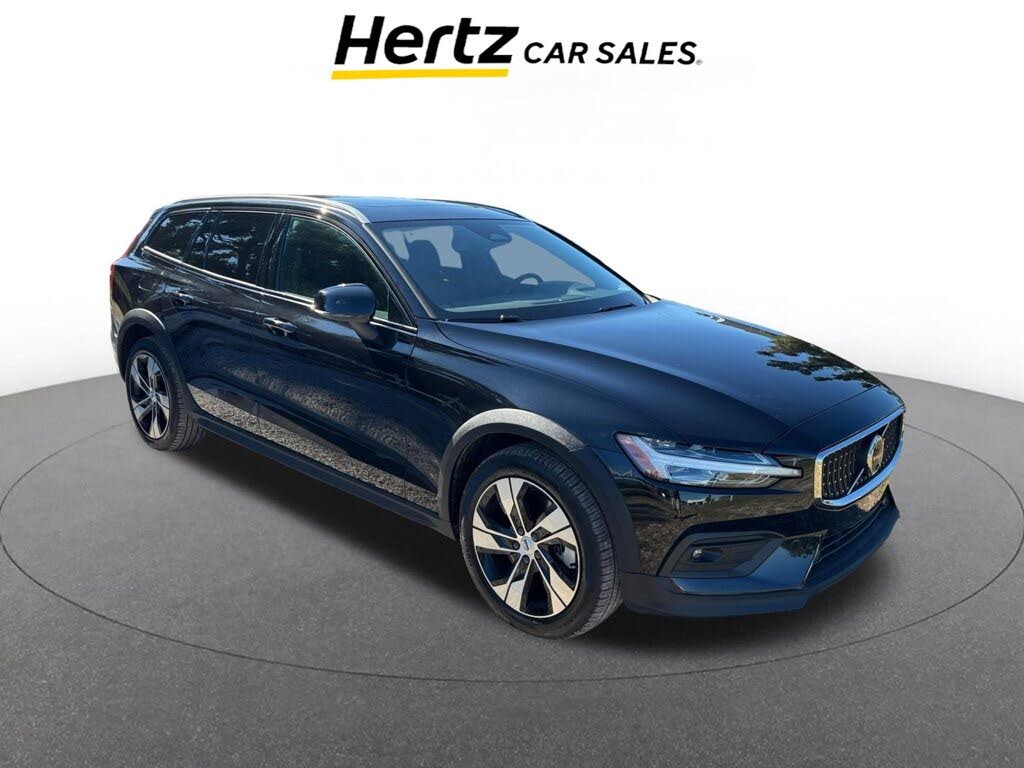 2025 Volvo V60 Cross Country B5 Plus AWD