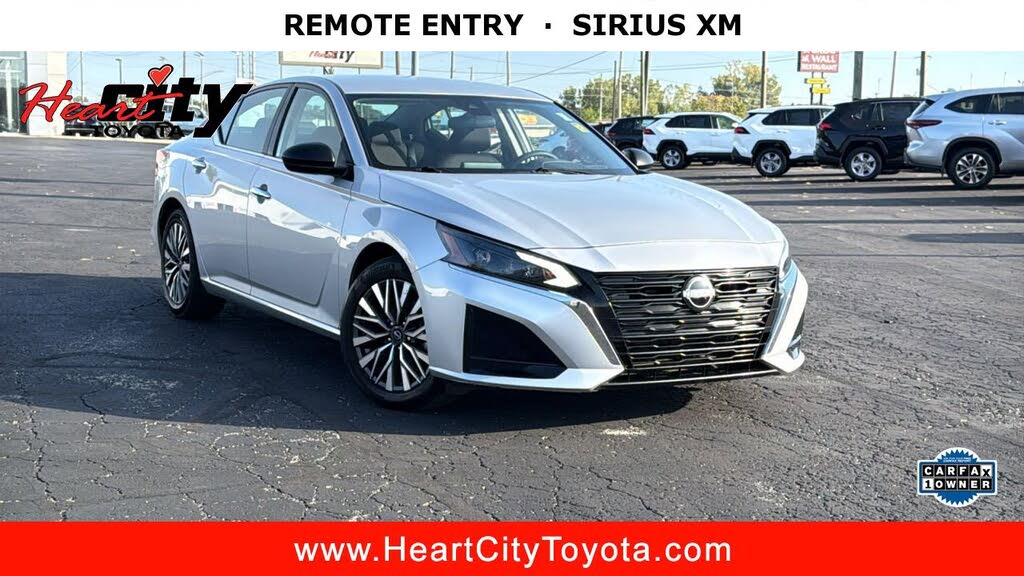 2024 Nissan Altima 2.5 SV FWD