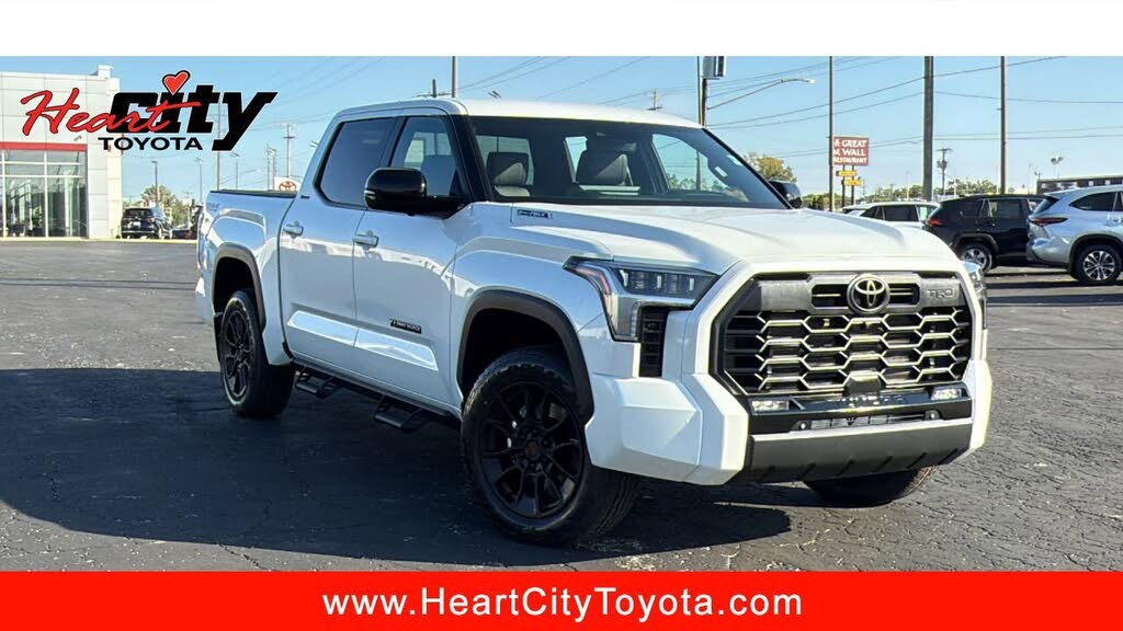 2026 Toyota Tundra Hybrid Limited HV CrewMax Cab 4WD