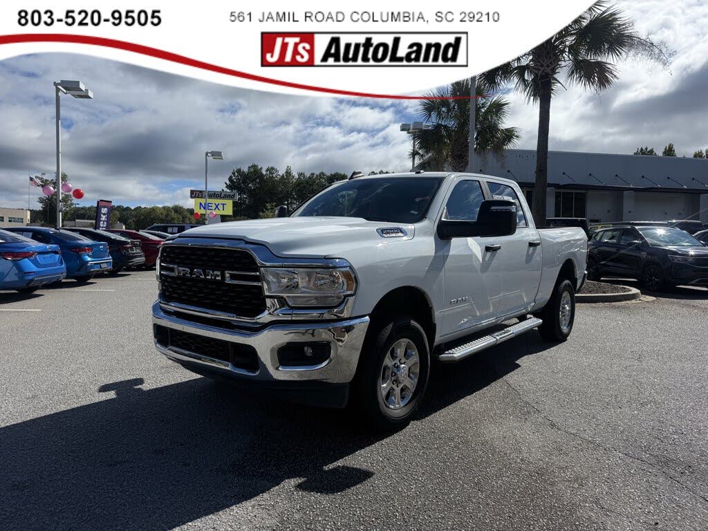 2024 RAM 2500 Big Horn Crew Cab 4WD