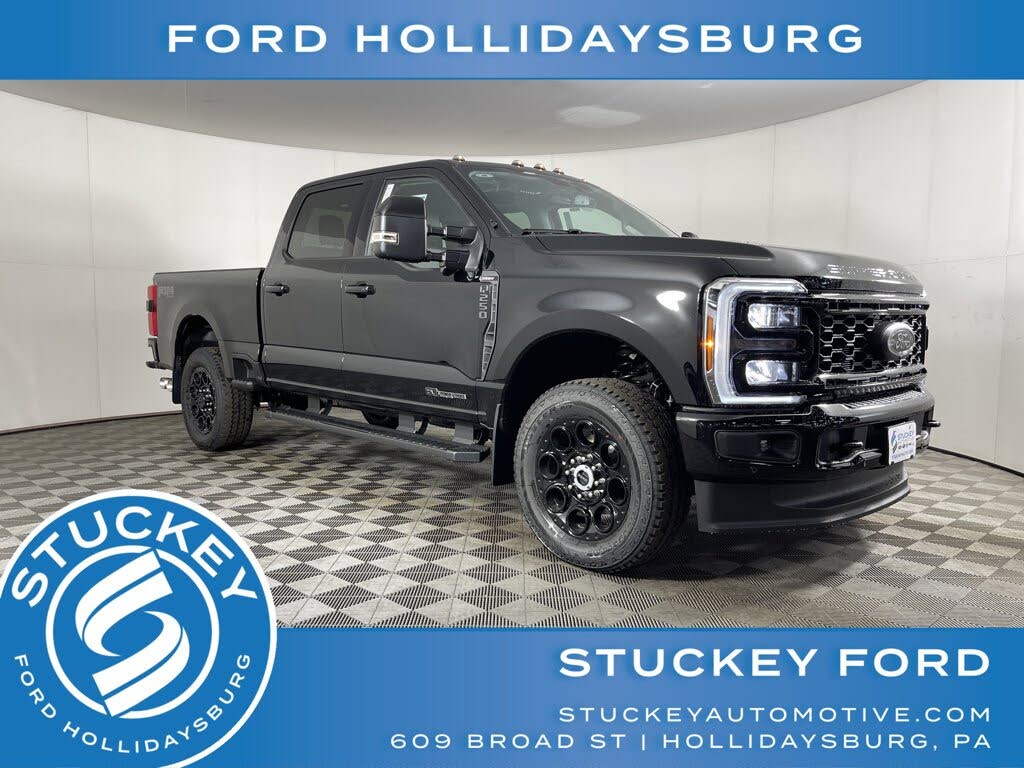 2026 Ford F-250 Super Duty Lariat Crew Cab 4WD