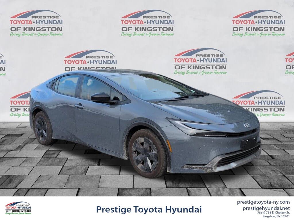 2024 Toyota Prius Prime SE FWD