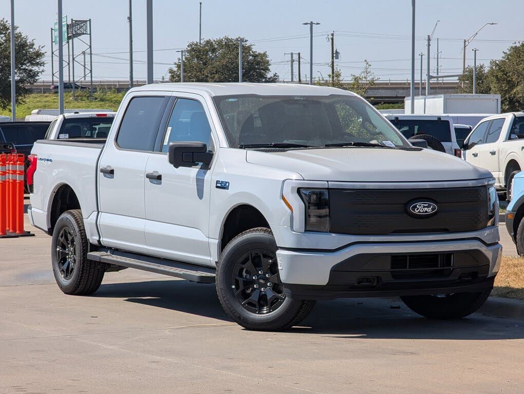 2025 Ford F-150 Lightning XLT SuperCrew AWD