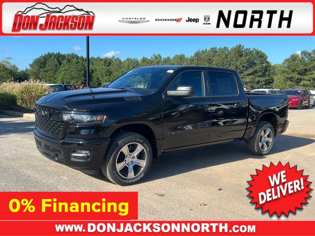 2026 RAM 1500 Express Crew Cab 4WD