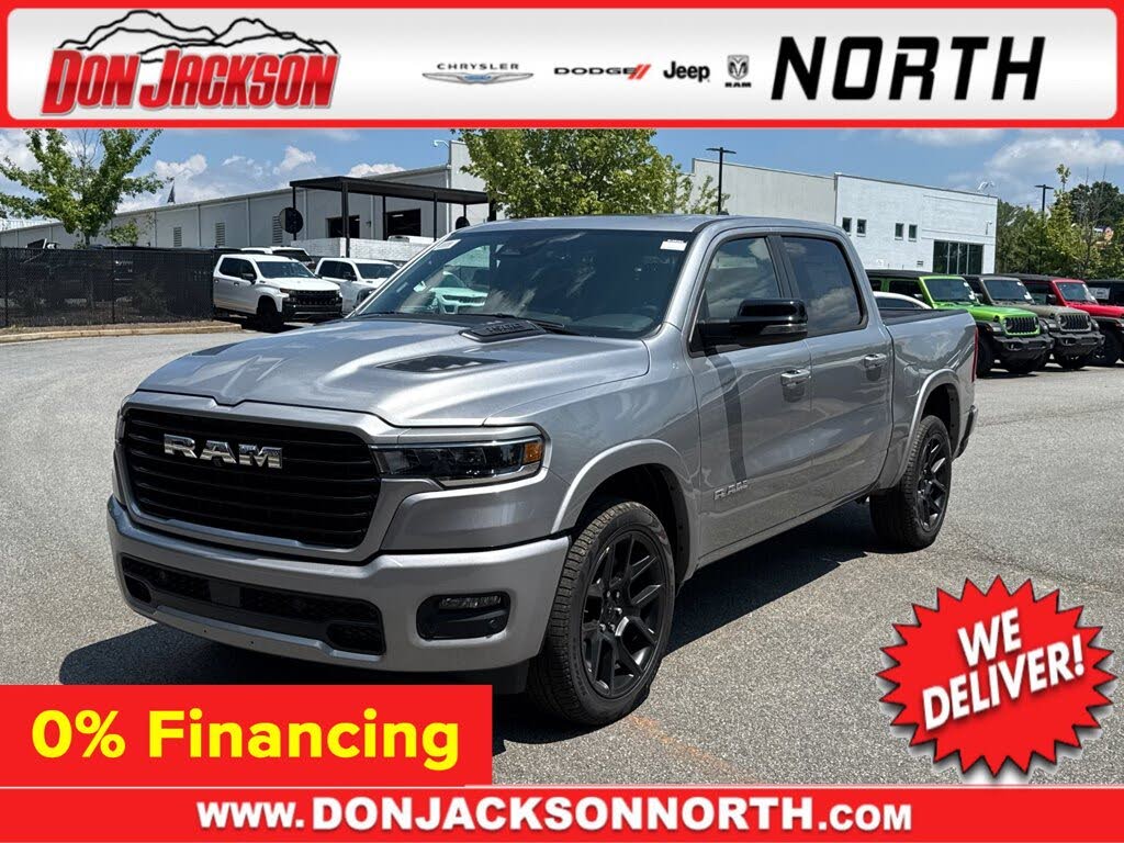 2026 RAM 1500 Laramie Crew Cab 4WD