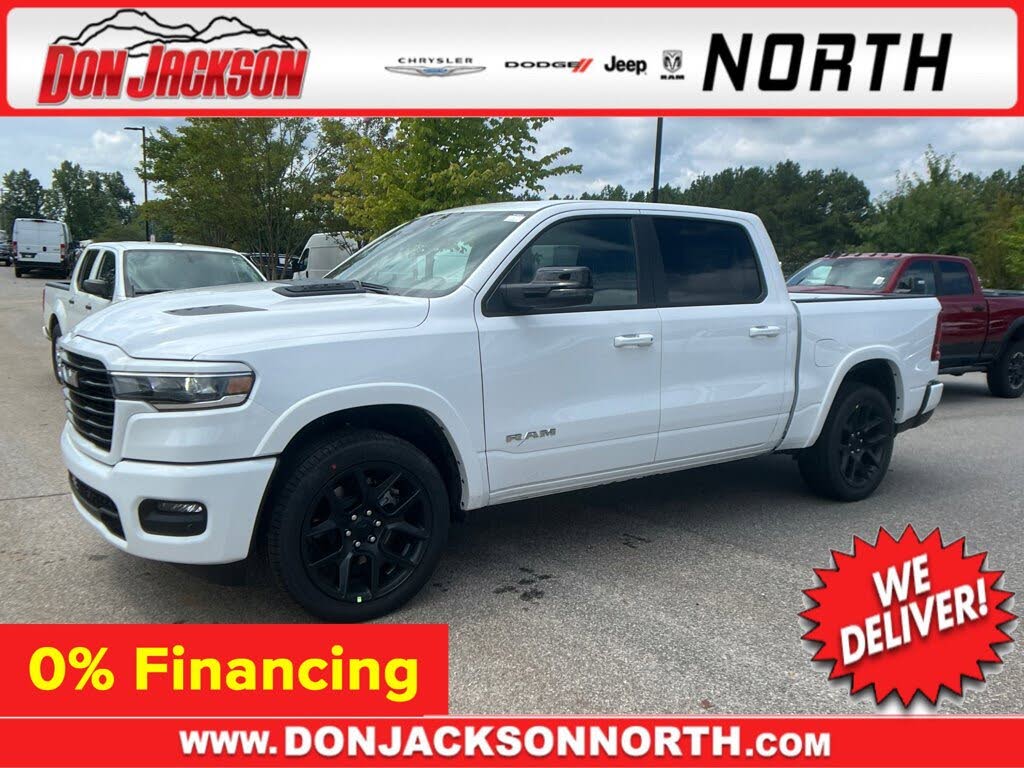 2026 RAM 1500 Laramie Crew Cab 4WD