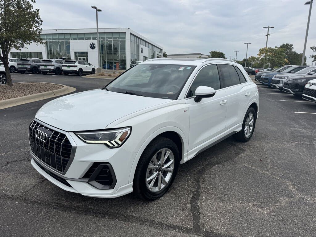 2024 Audi Q3 quattro Premium S Line 45 TFSI