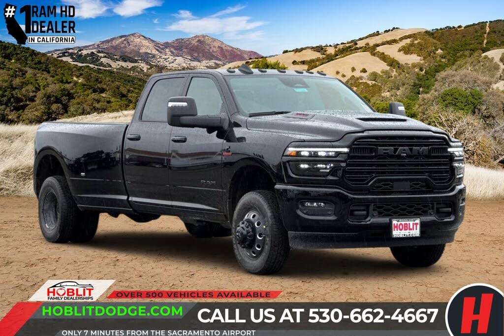 2026 RAM 3500 Laramie Crew Cab LB DRW 4WD
