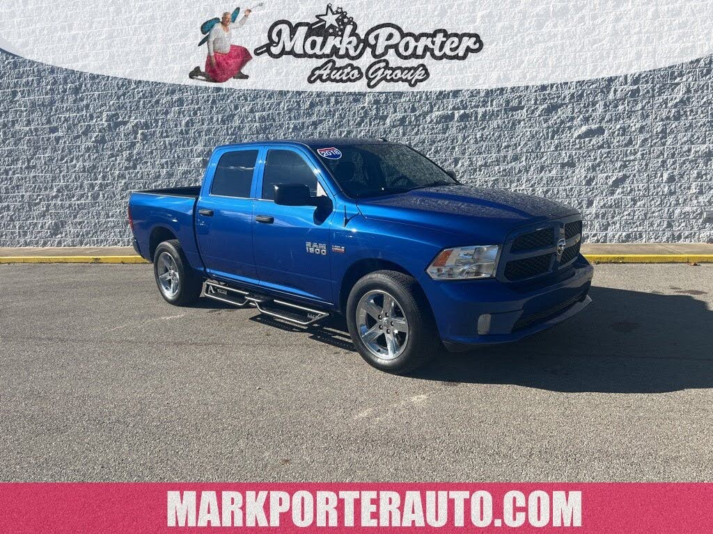 2018 RAM 1500 Express Crew Cab 4WD
