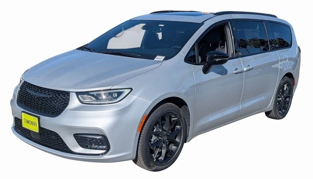 2026 Chrysler Pacifica Limited FWD