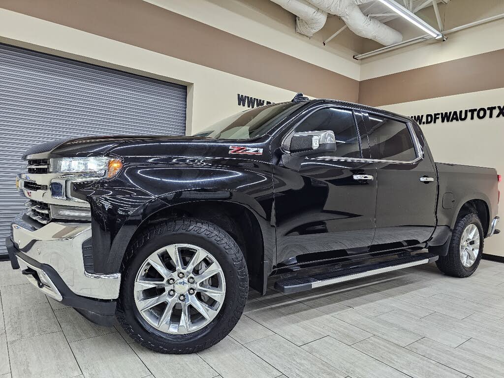 2019 Chevrolet Silverado 1500 LTZ Crew Cab 4WD
