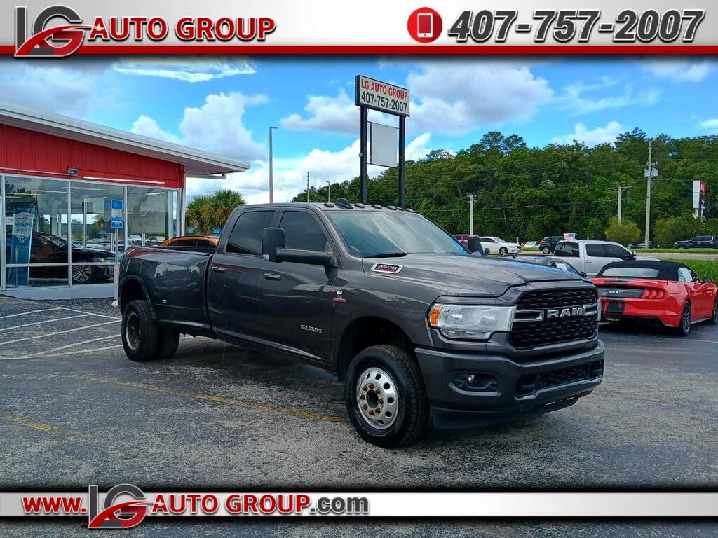 2022 RAM 3500 Big Horn Crew Cab LB DRW 4WD