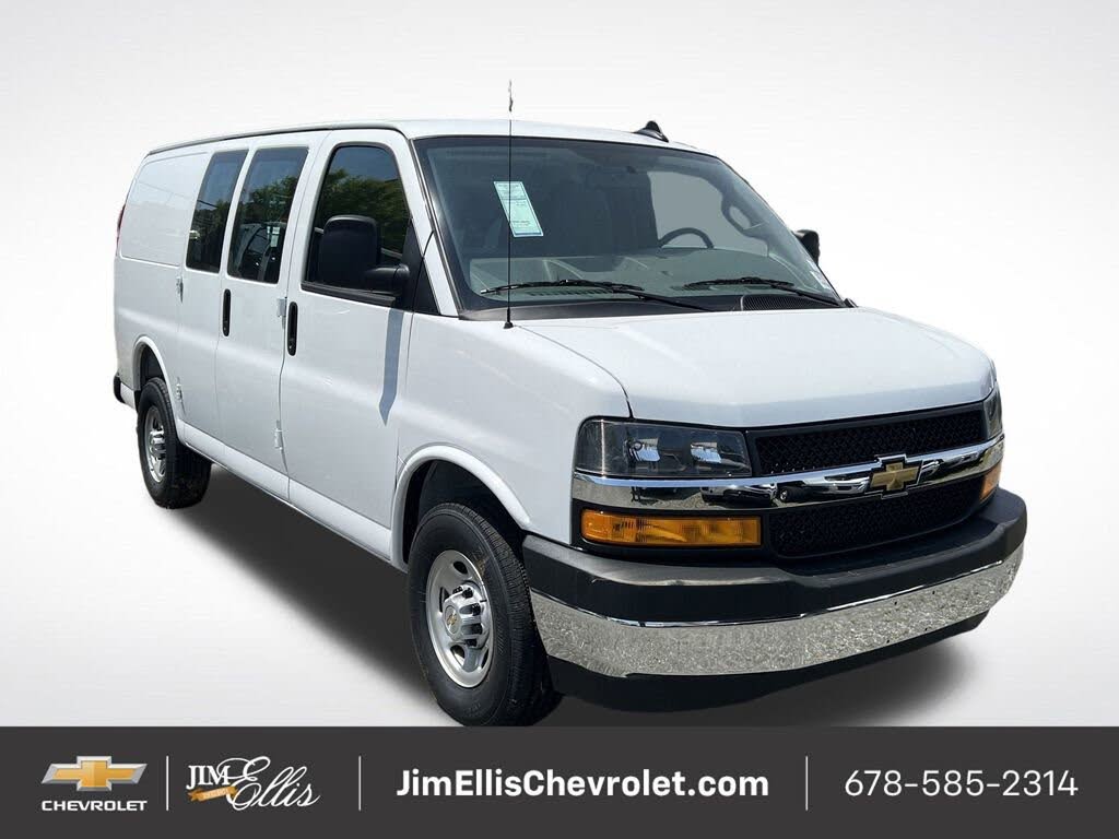 2025 Chevrolet Express Cargo 2500 RWD