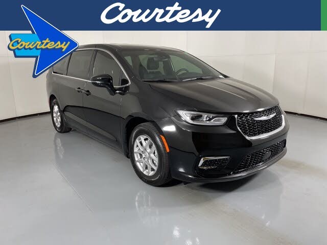 2025 Chrysler Pacifica Select FWD