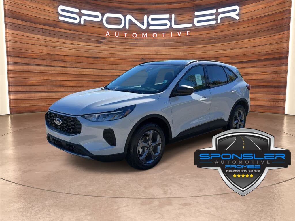 2026 Ford Escape ST-Line AWD