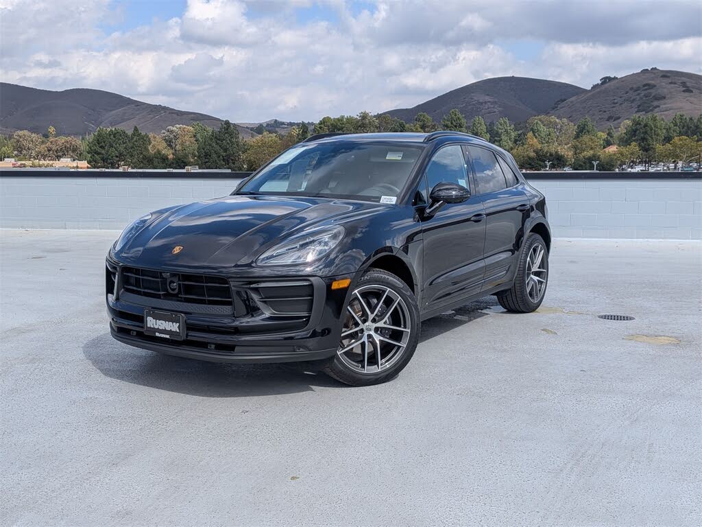 2025 Porsche Macan